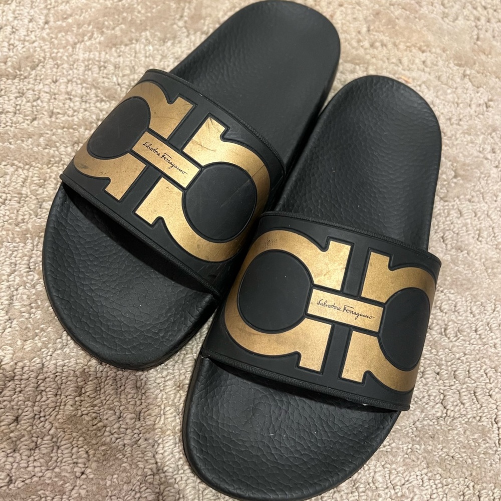Ferragamo Slides